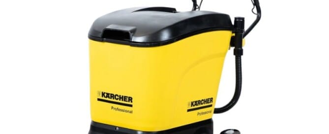 Làm sáng bóng sàn nhà xưởng với máy cọ sàn Karcher BD40-25C Làm sáng bóng sàn nhà xưởng với máy cọ sàn Karcher BD40-25C